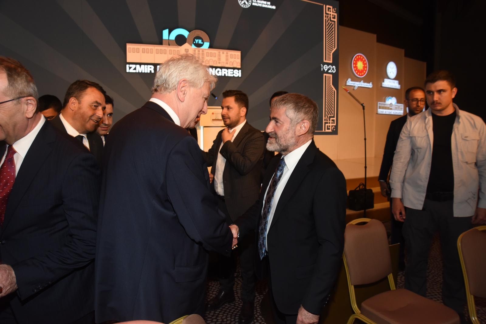 Başkan Yorgancılar İzmir İktisat Kongresi gala yemeğine katıldı