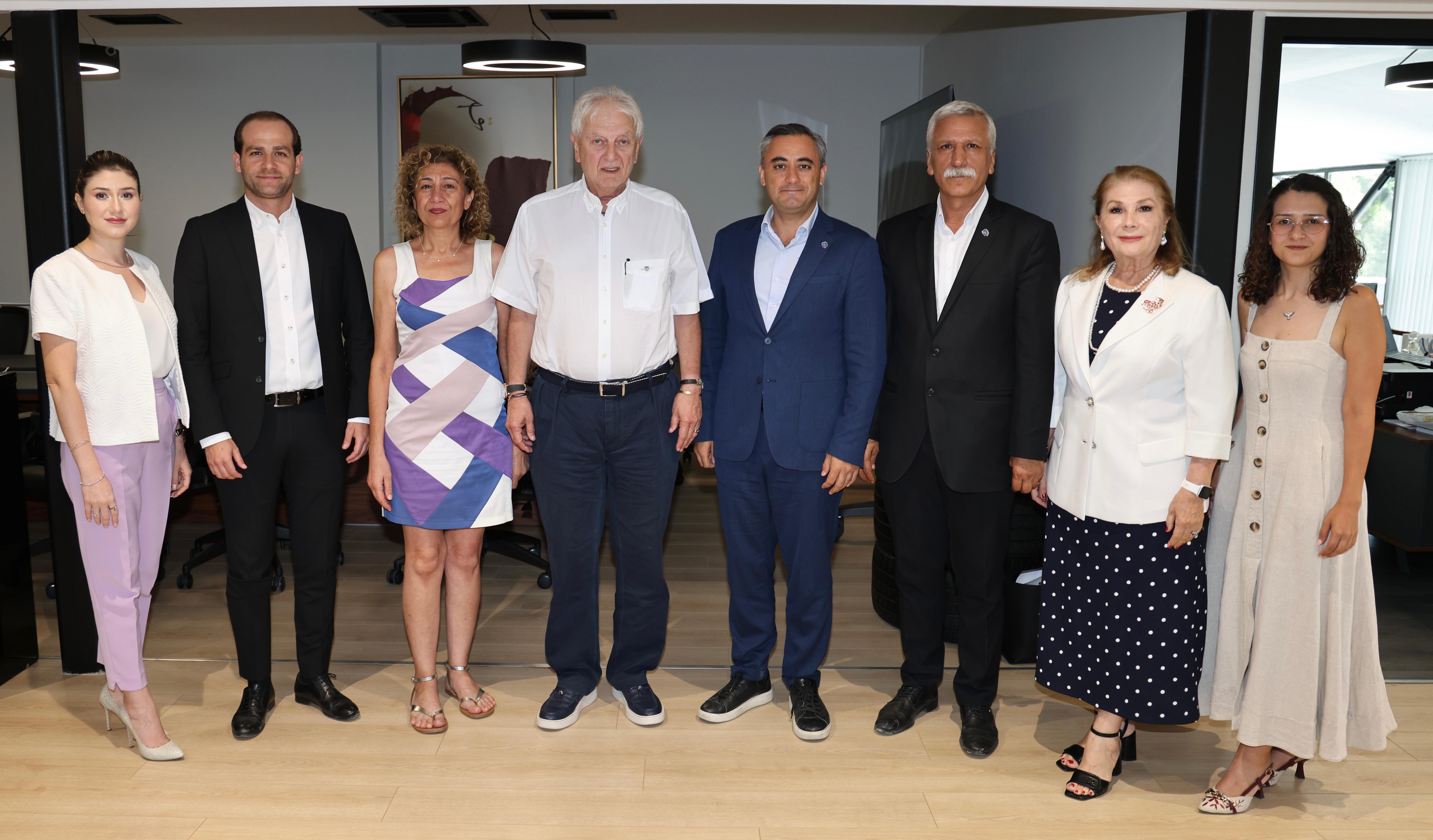Yorgancılar, İzmir Kent Konseyi Başkanı Topaç ve Beraberindeki Heyeti Ağırladı