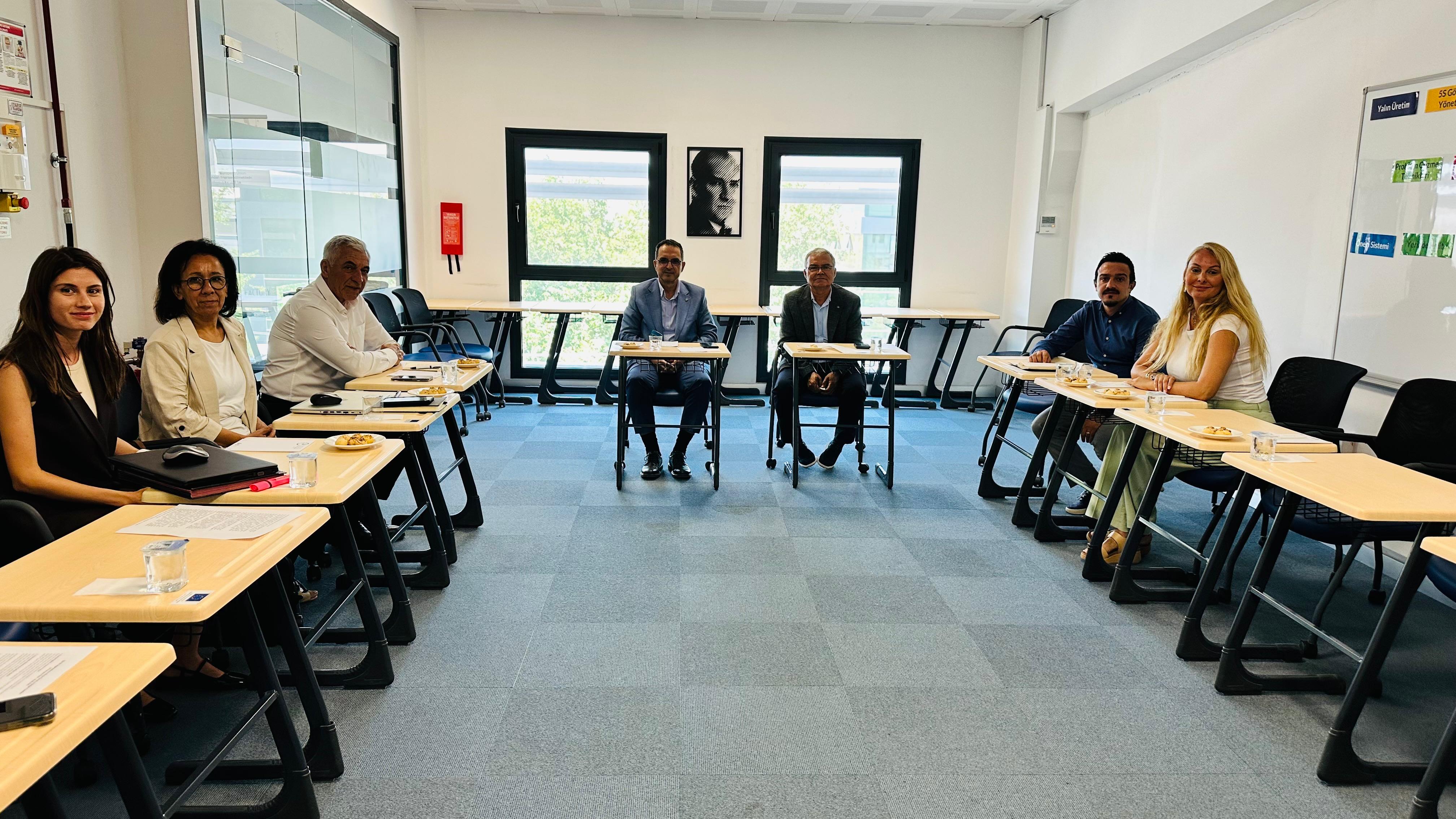 İzmir Model Fabrika Yönetim Kurulu Toplantısı Gerçekleştirildi