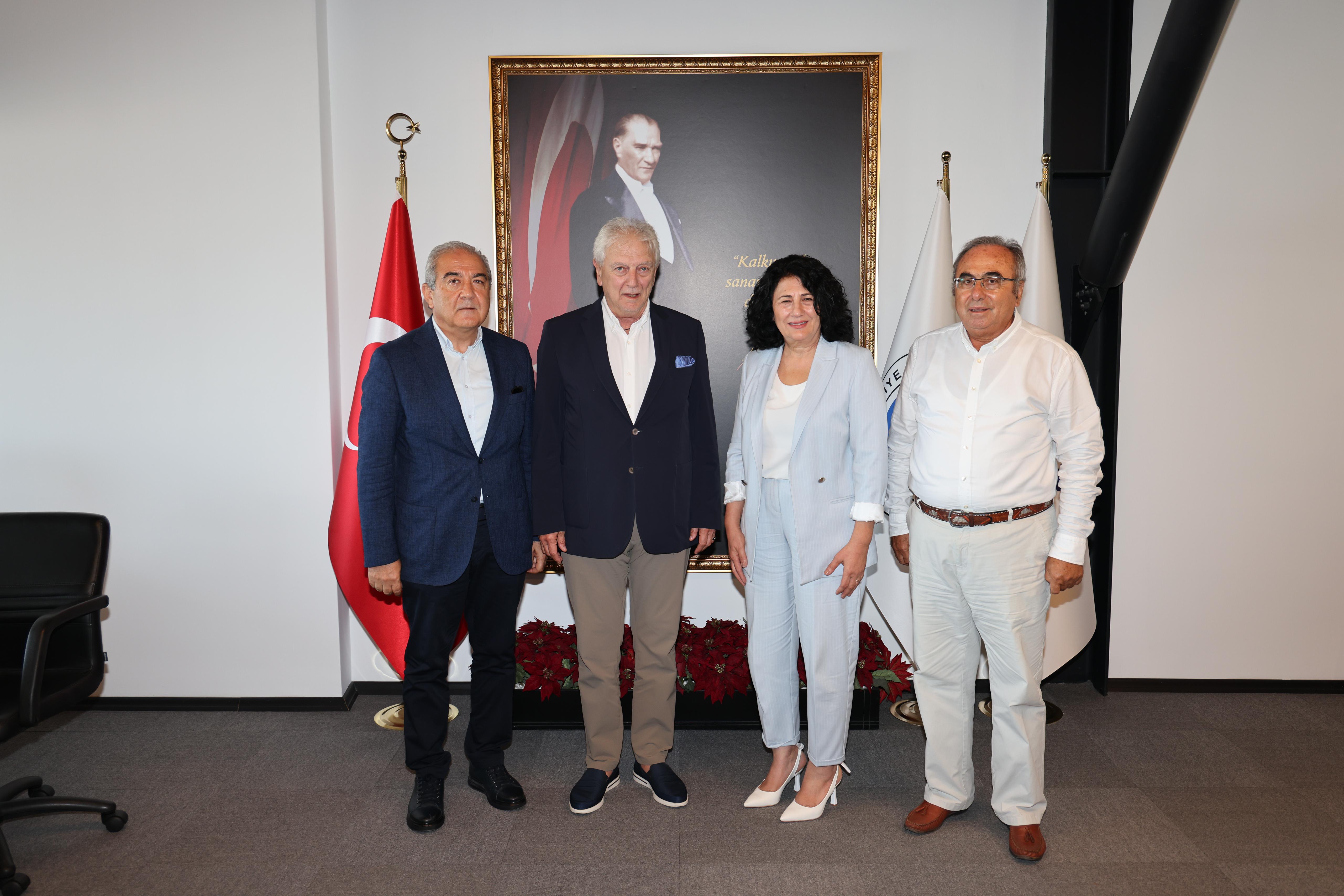 Yorgancılar, Kınık Belediye Başkanı Sema Bodur ve Beraberindeki Heyeti Ağırladı