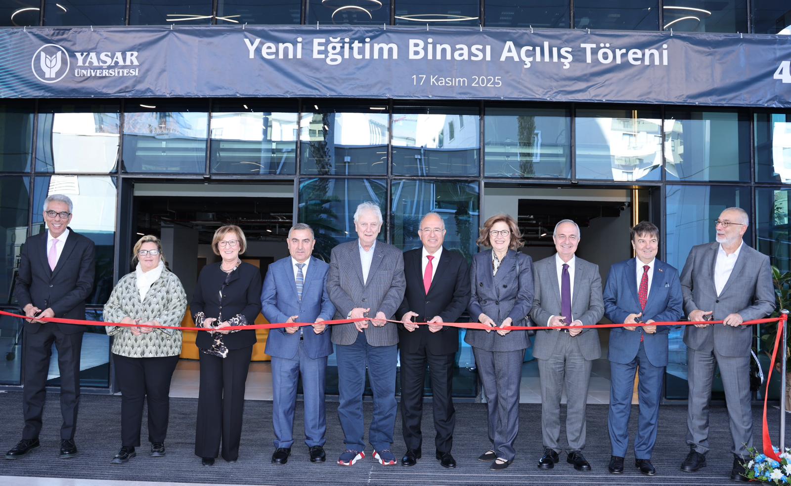 Yaşar Üniversitesi’nde Yeni Eğitim Binası Açıldı