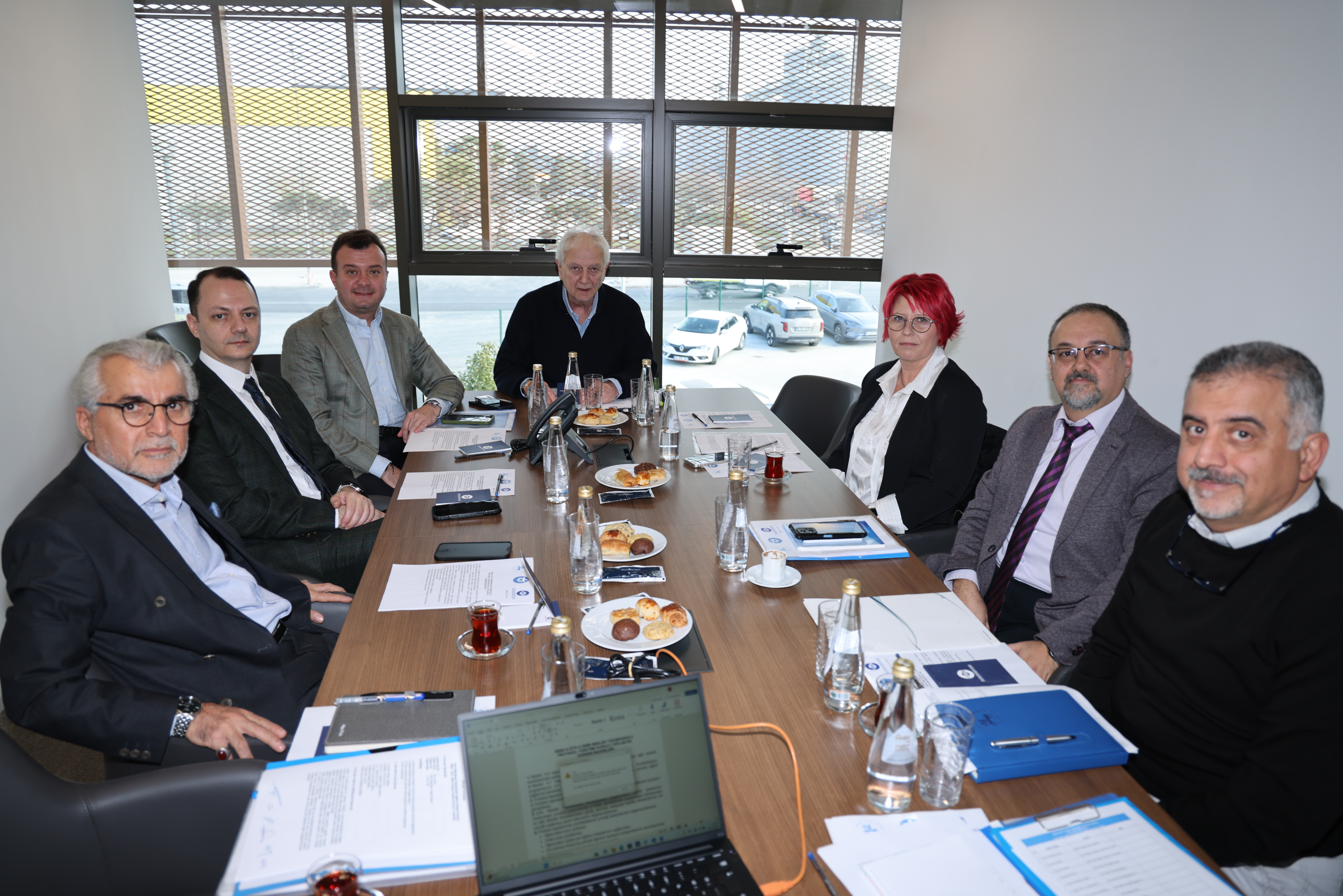  EBSO-İZTO-DEÜ İzmir MYO PYK Toplantısı Yapıldı