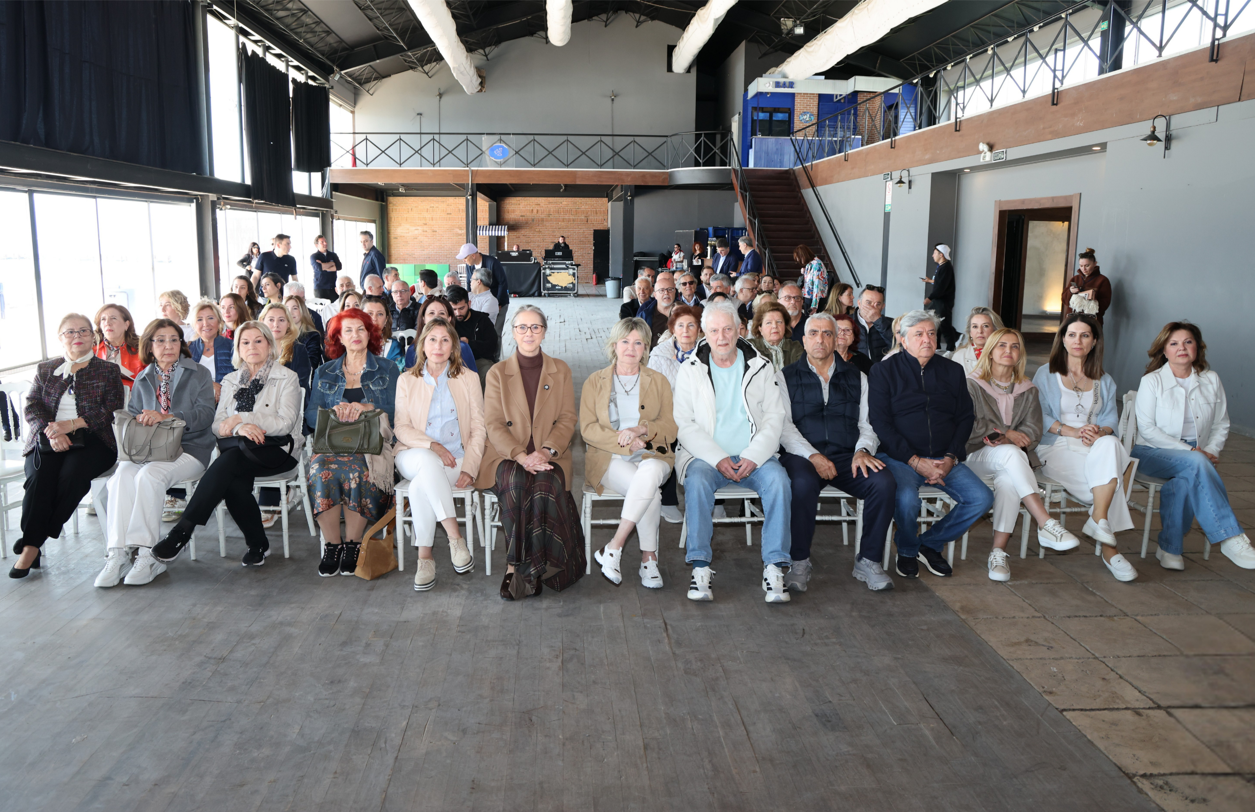 EBSOV Kadınlar Birliği, Bursiyer Öğrenciler Yararına Bahar Festivali Düzenledi