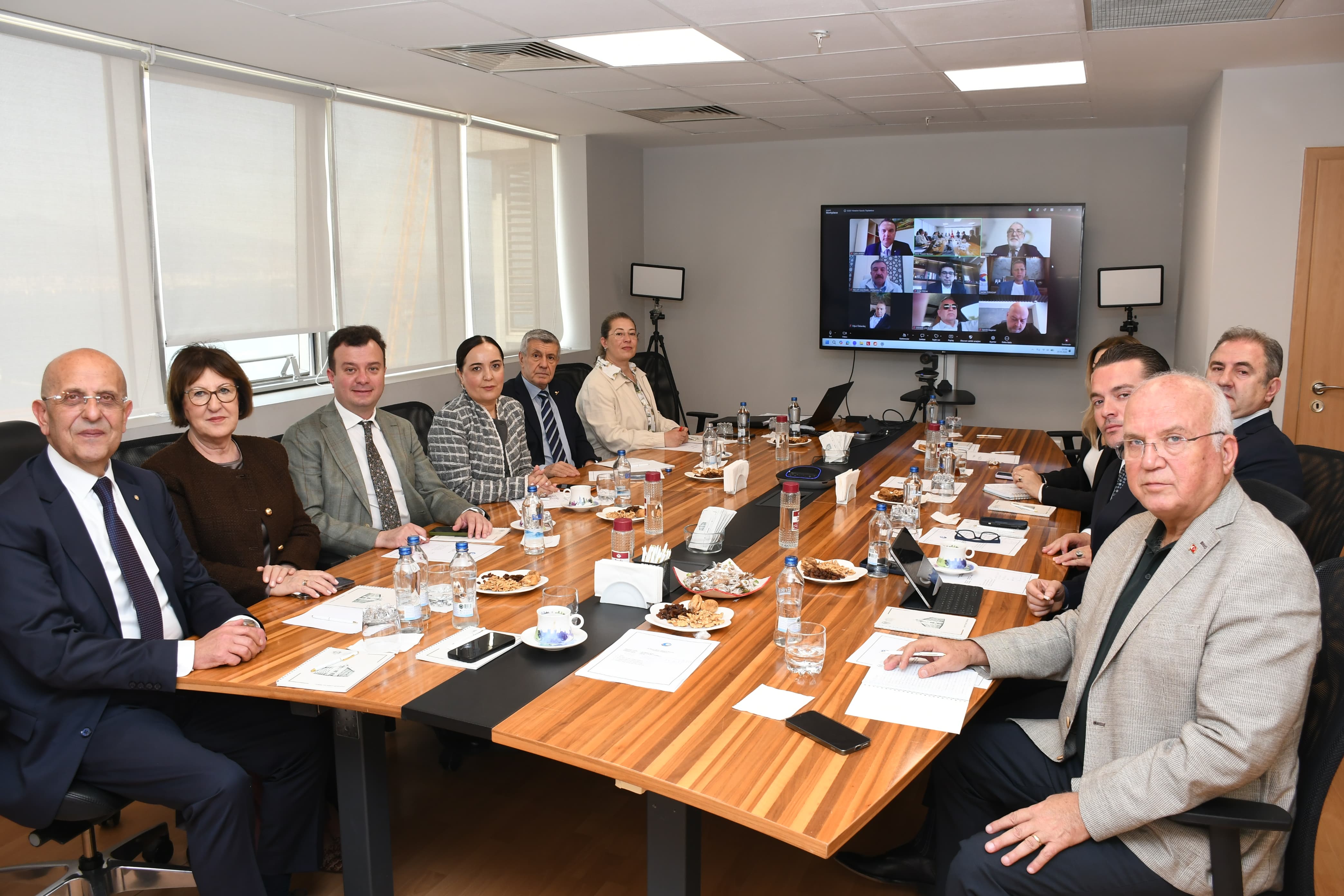 EGEV Yönetim Kurulu Toplantısı Gerçekleştirildi