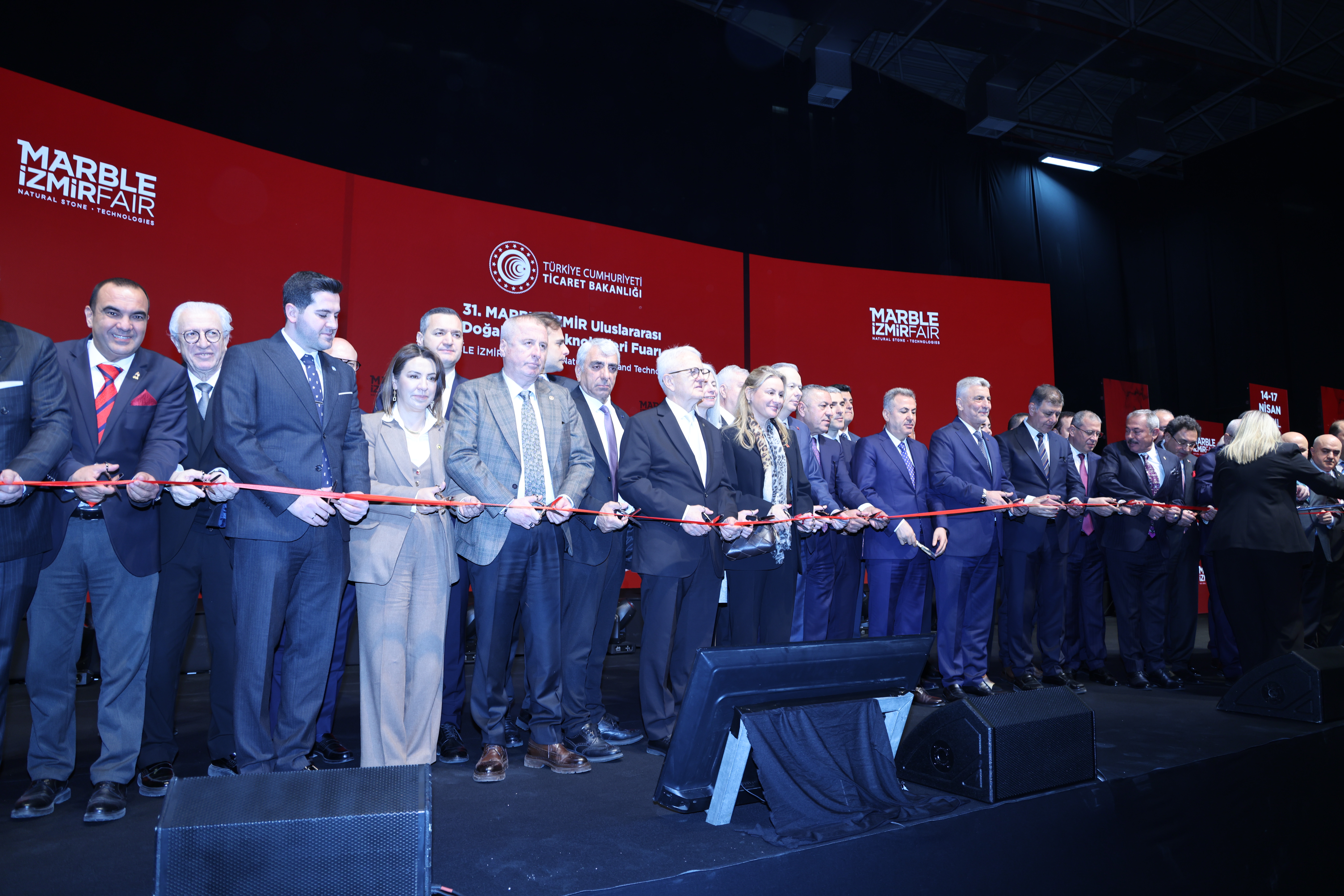 Marble İzmir Uluslararası Doğaltaş ve Teknolojileri Fuarı Kapılarını Açtı