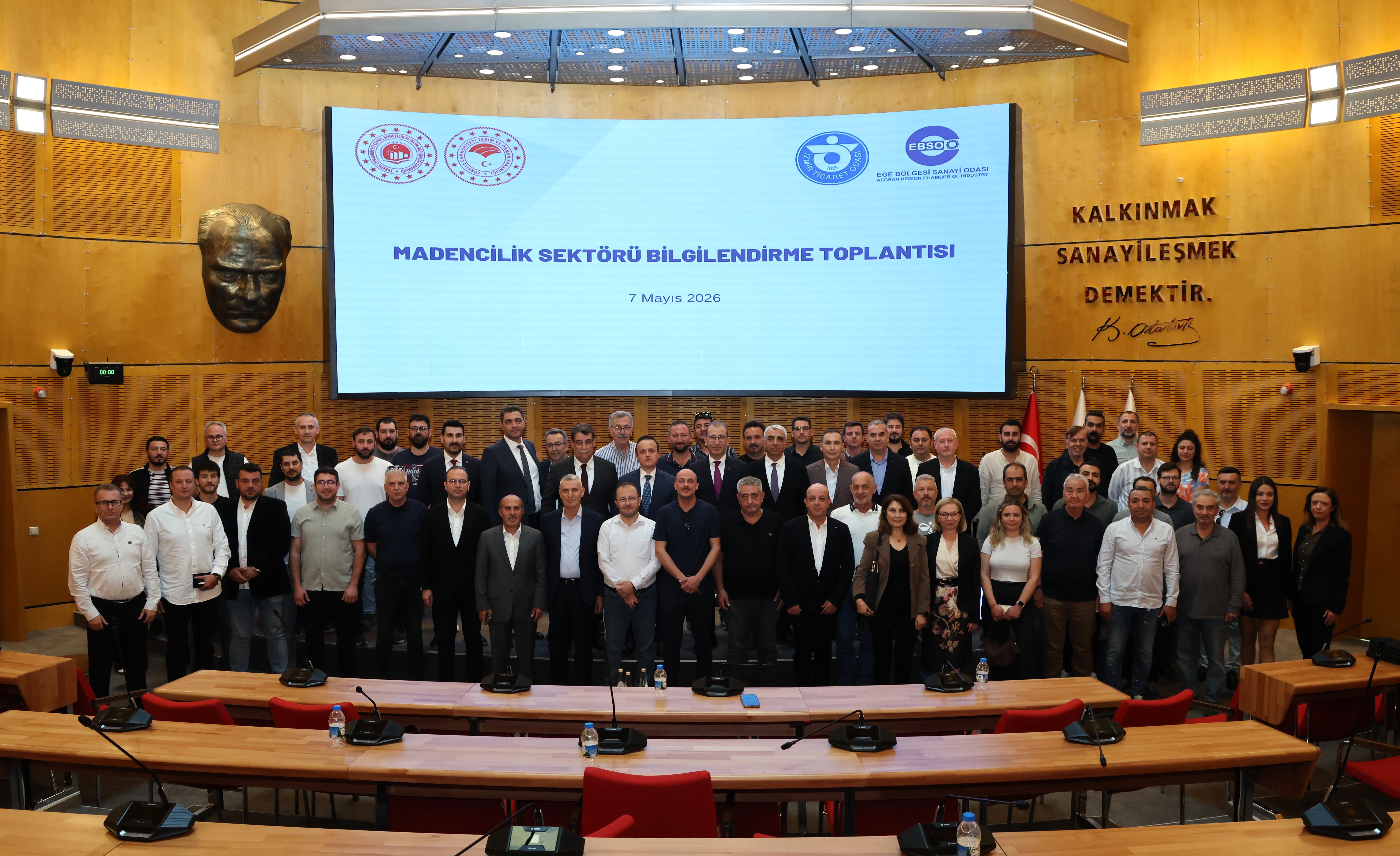 Madencilik Sektörü Bilgilendirme Toplantısı Düzenlendi