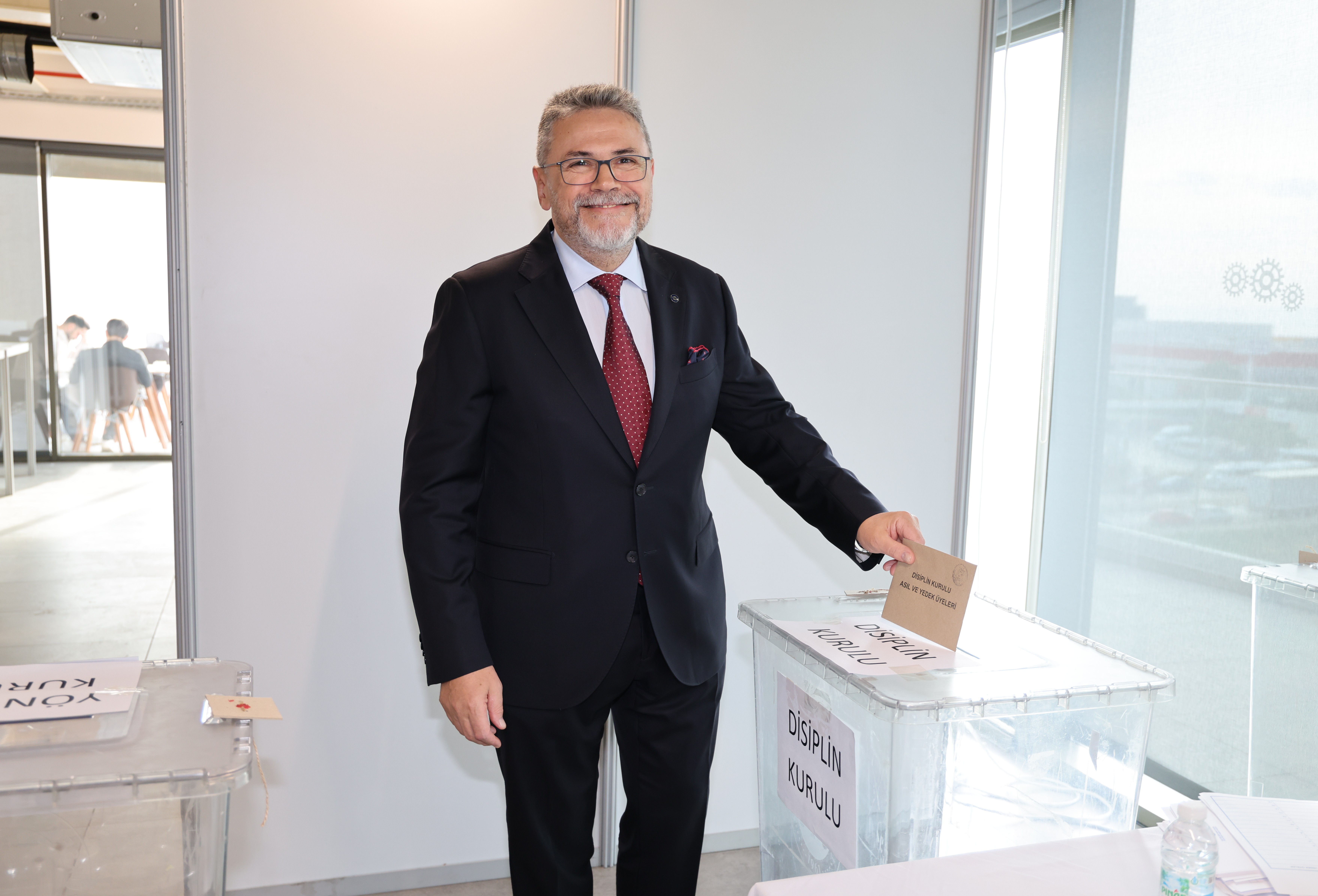 EBSO Yönetim Kurulu ve Meclis Başkanlık Divanı Seçimleri Gerçekleşti