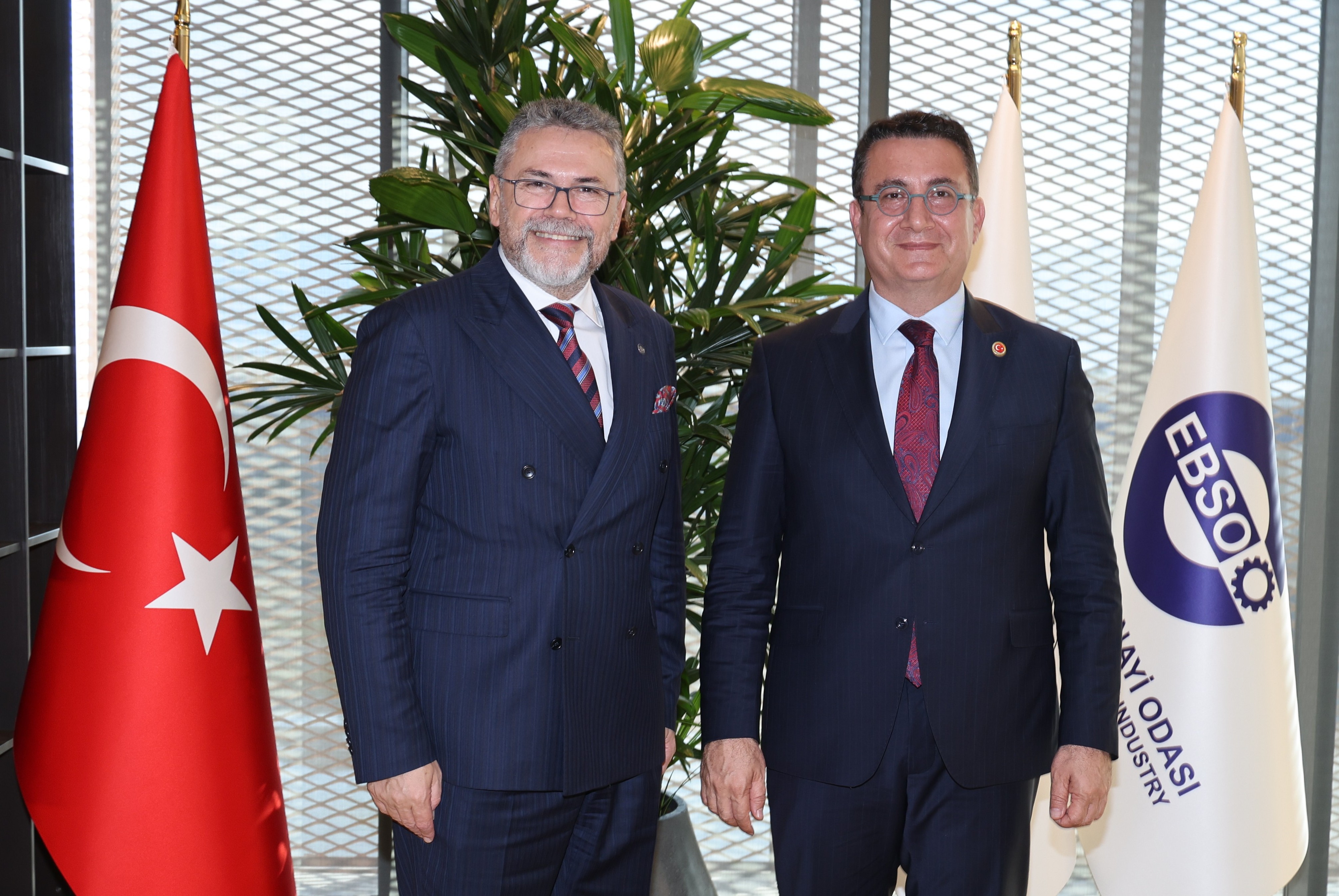 Karabağlı, İYTE Rektörü Baran ile Bir Araya Geldi 