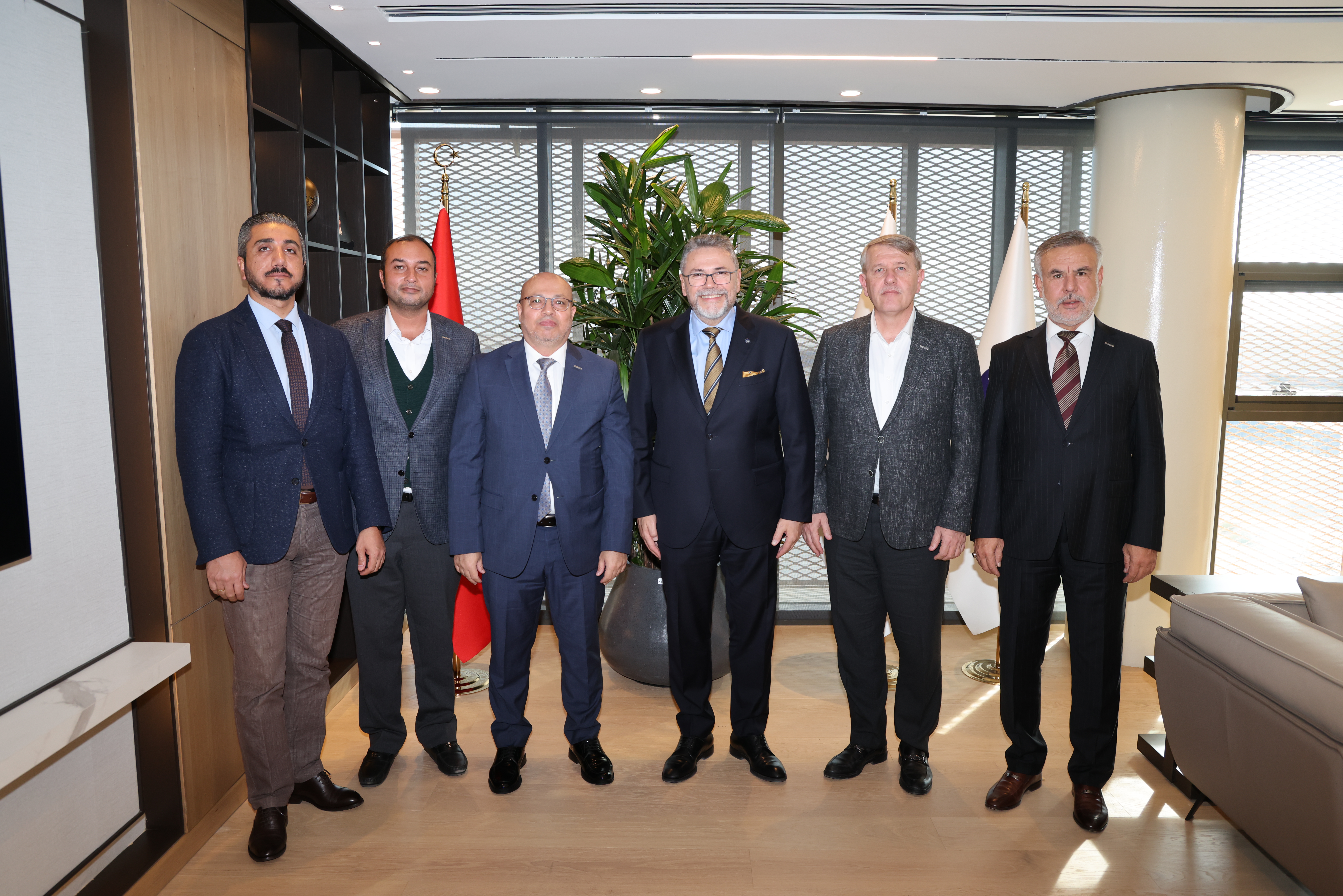 MÜSİAD İzmir Şubesi’nden Karabağlı’ya Ziyaret